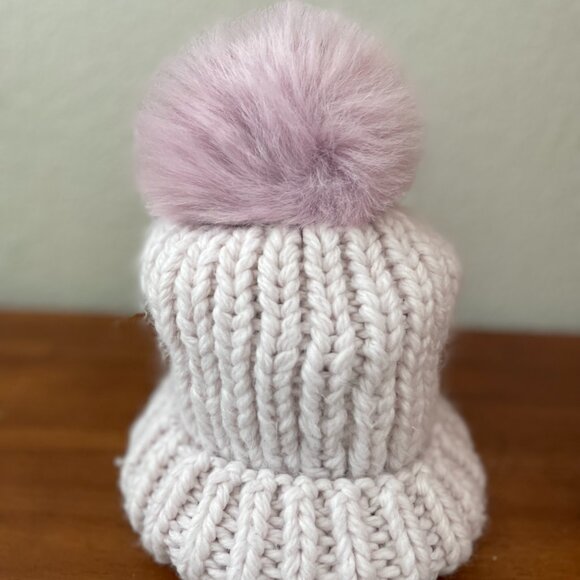 Norla Canada Womens Light Pink Chunky Knit Faux Fur Pom Pom Cozy Beanie Hat OS - Picture 1 of 7